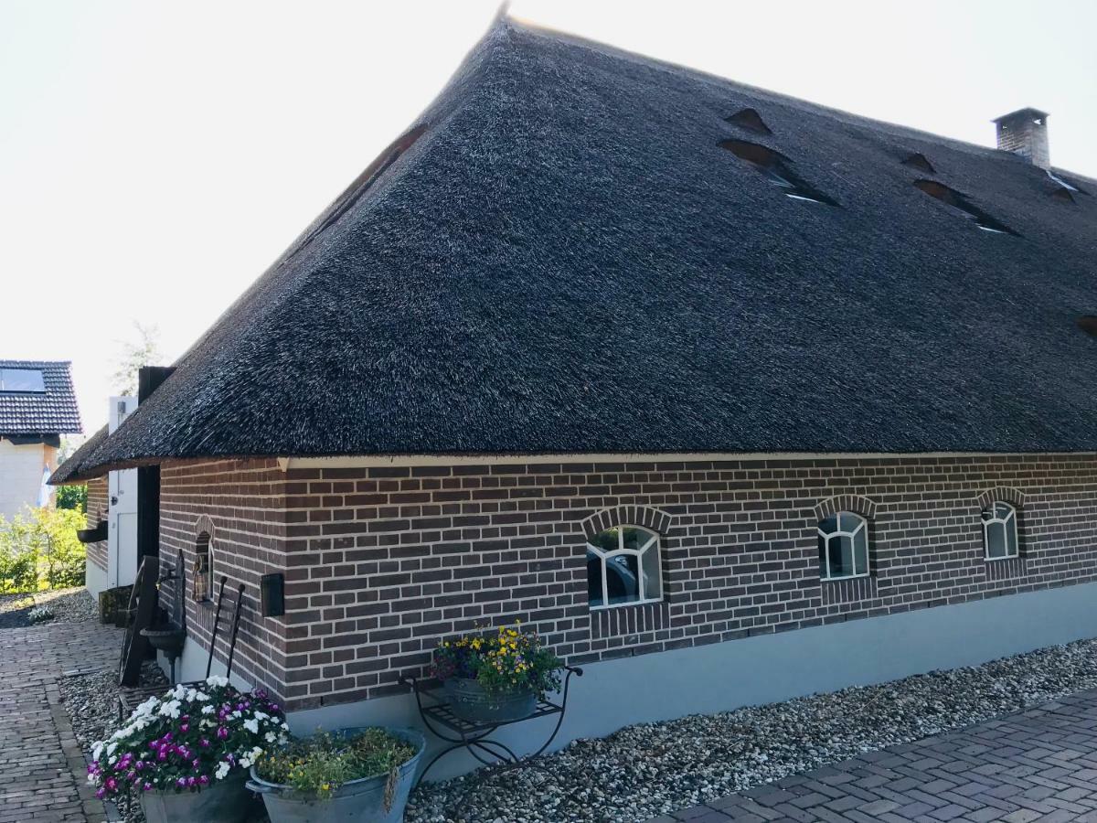 Het Achterhuis - Buitenplaats Ruitenveen, Prive! Nieuwleusen Eksteriør billede
